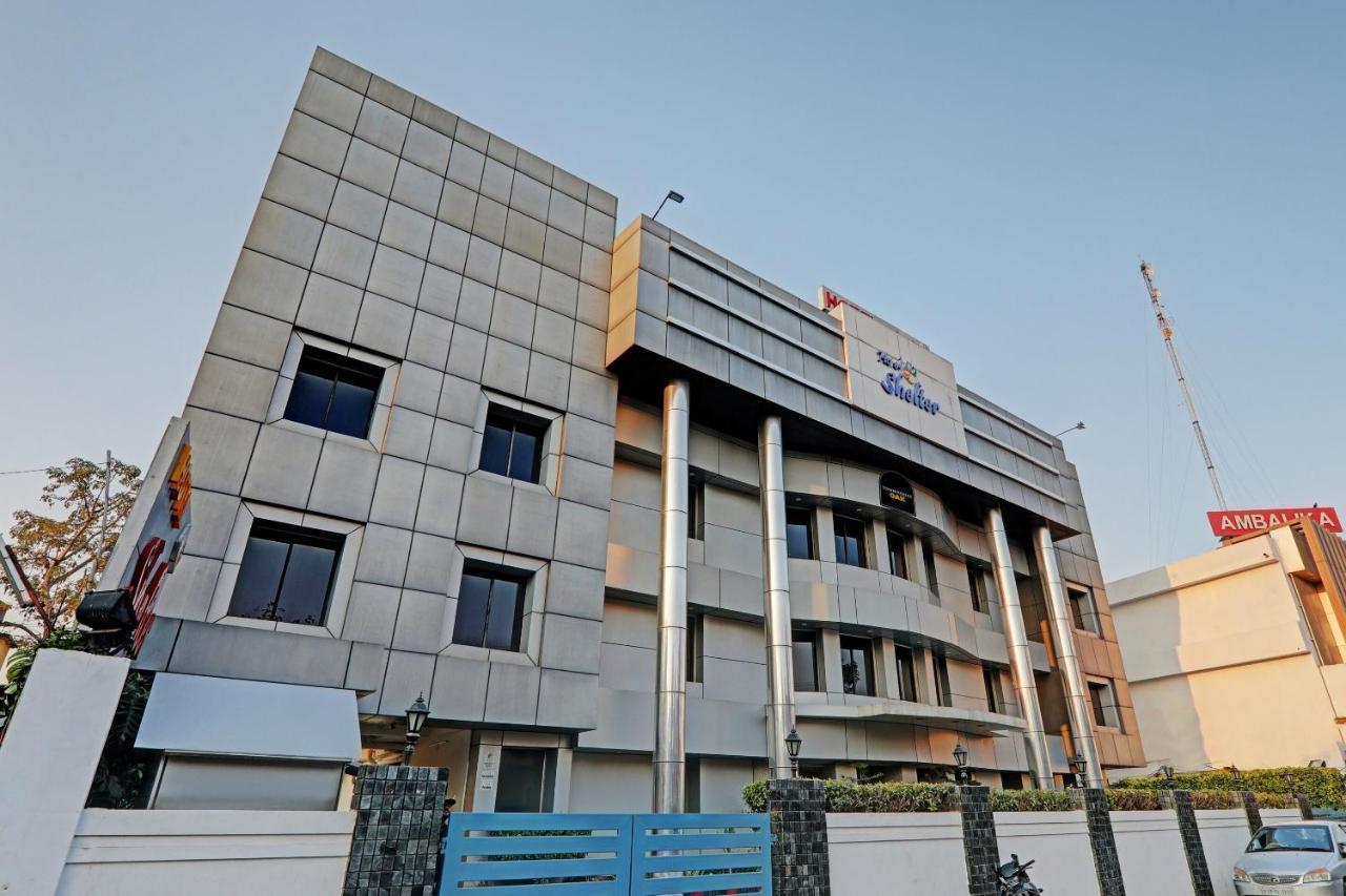 Shelter Hotel Lucknow Ngoại thất bức ảnh