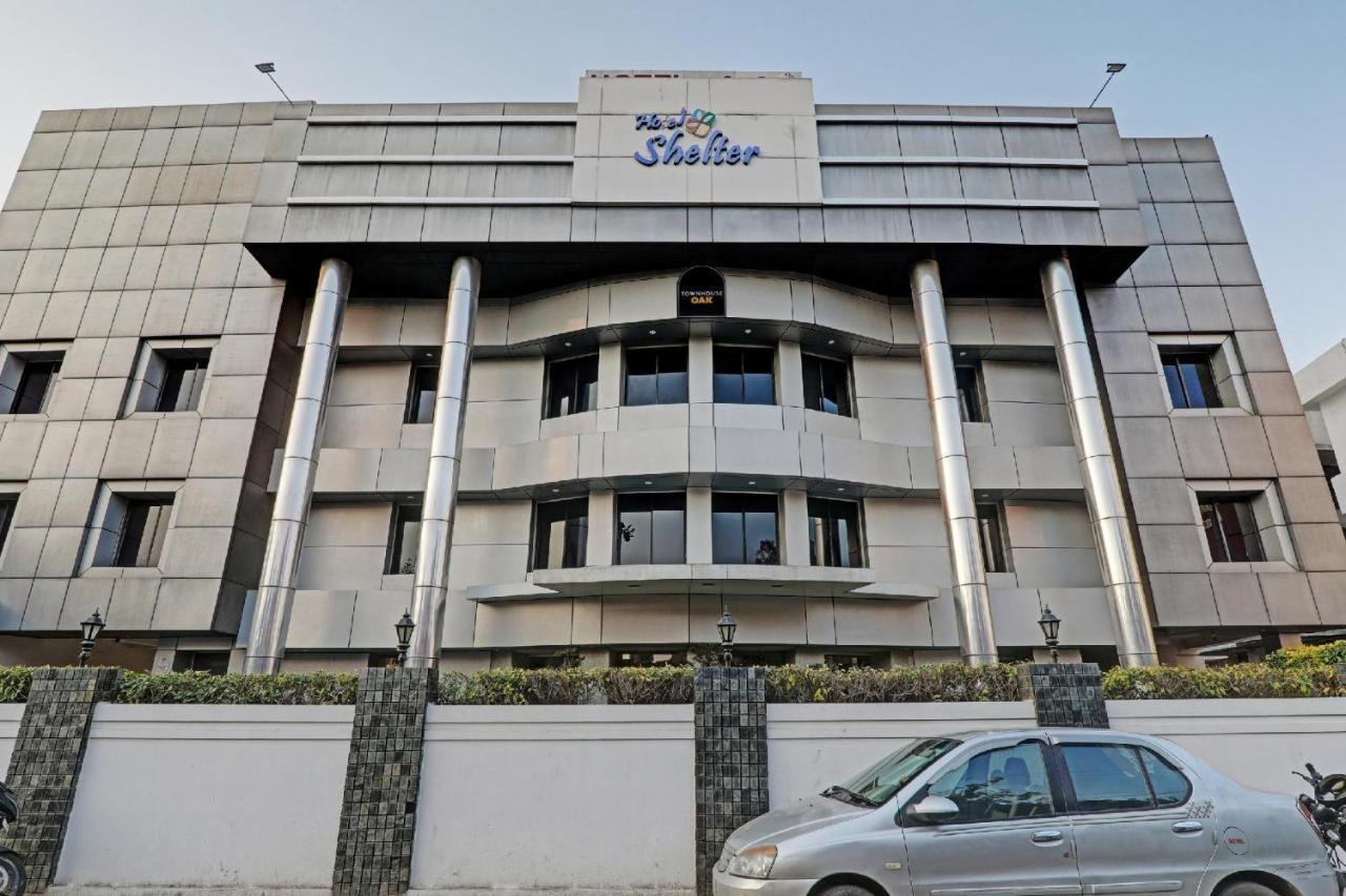 Shelter Hotel Lucknow Ngoại thất bức ảnh