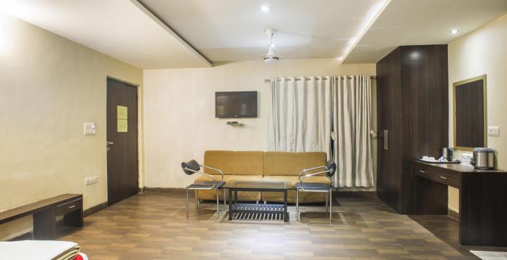 Shelter Hotel Lucknow Ngoại thất bức ảnh